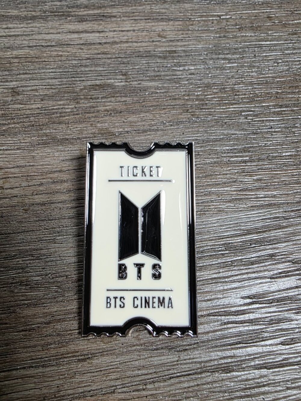 Three (3) BTS Buttons SUGA K-Pop Korea Concert ARMY Mint Yoongi - Picture 4 of 5